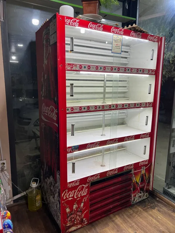 Muzlatkich srochno sotiladi 1