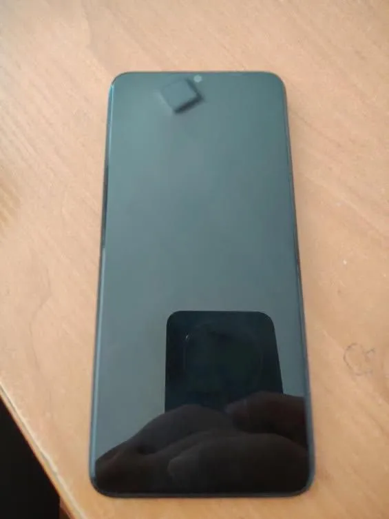 Infinix Hot 30i — фото 2