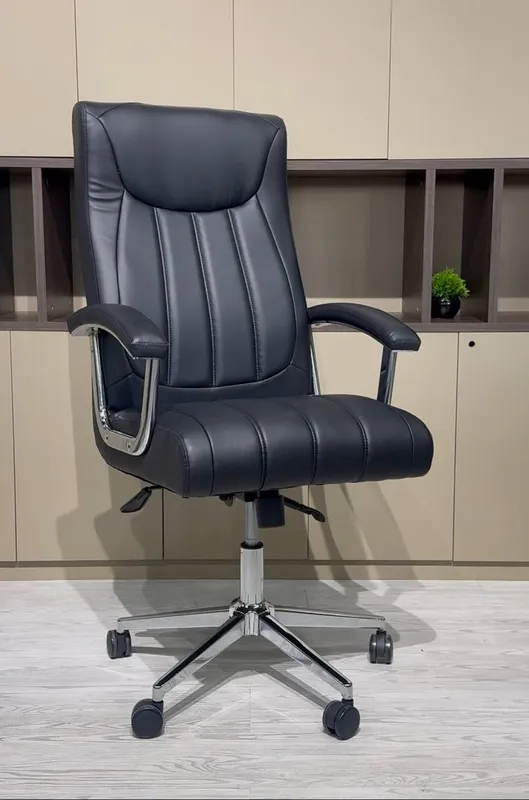 Kreslo office 1