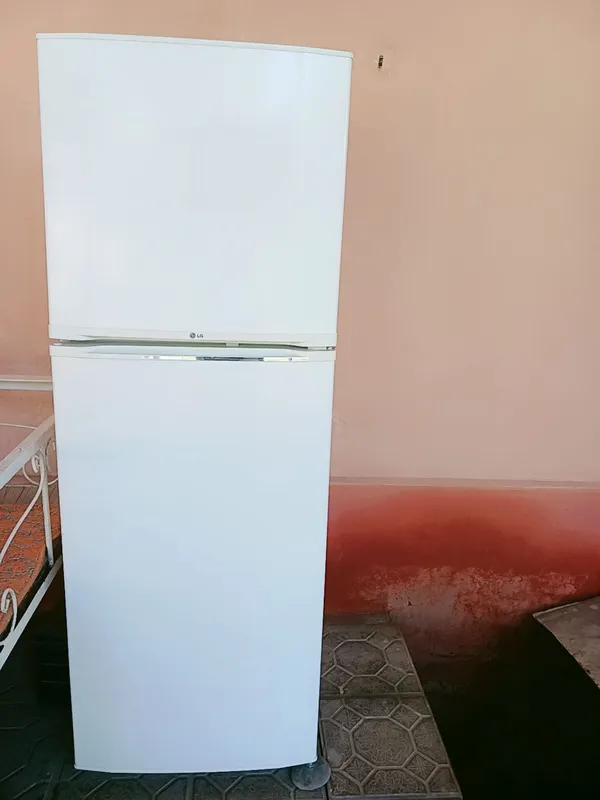 LG
