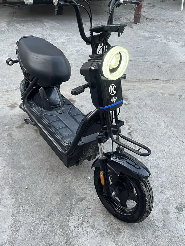 Скутер Klnt bike 2023 пробег 2600km
