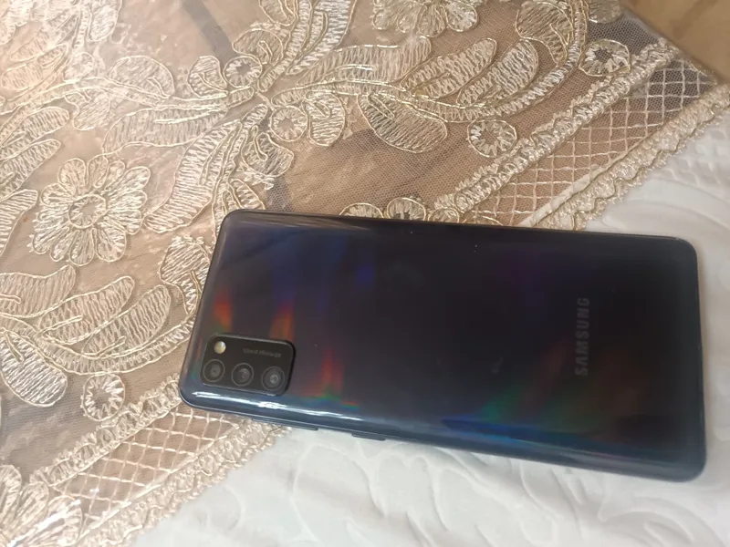Samsung galaxy A 41 в подарок чехол низкая цена 2