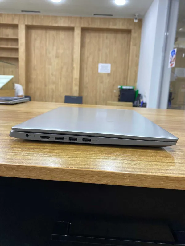 Б/У ноутбук Lenovo IdeaPad [i3/4/256/15,6 FHD] — фото 5