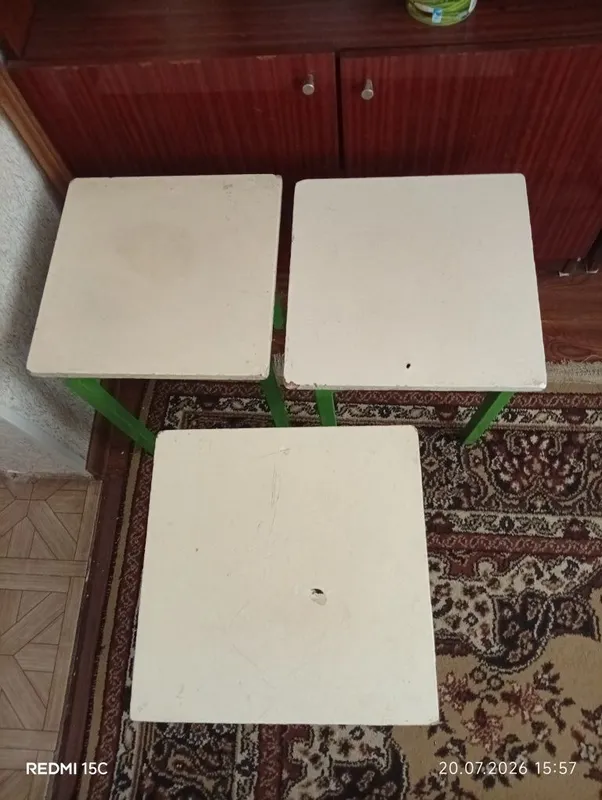 Табуретки с железными ножками 1 Табуретки с железными ножками 1