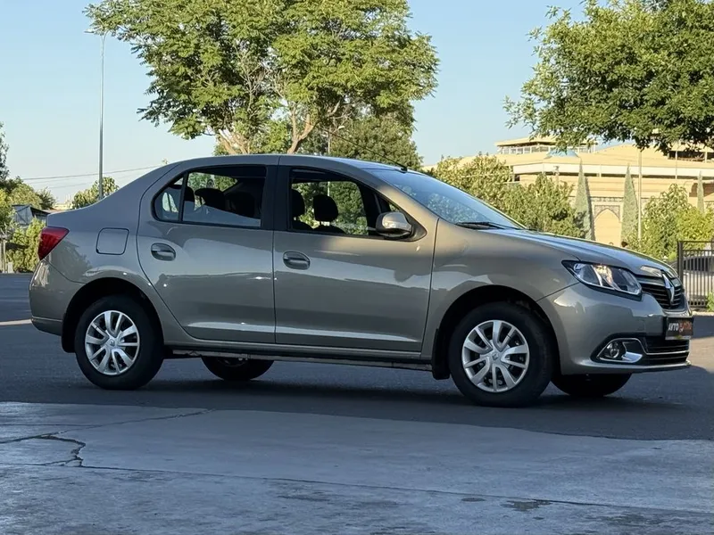 Renault Logan Без пробега 3 Renault Logan Без пробега 3