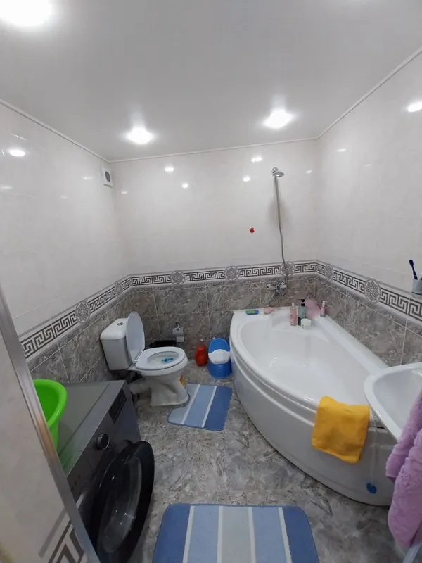 Продам квартиру срочно 3-х комн 3