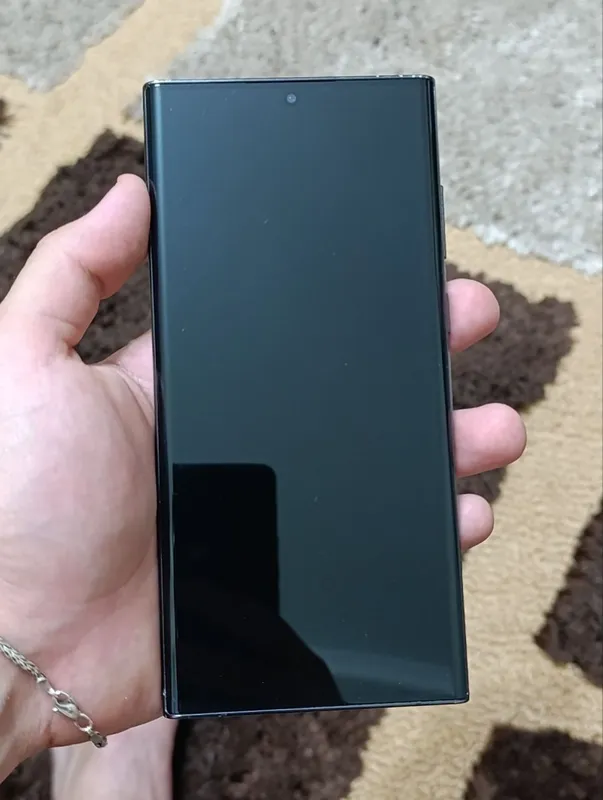 Galaxy S22 ultra 1