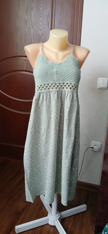 Qizlar uchun ko‘ylak sotaman 3 Qizlar uchun ko‘ylak sotaman 3