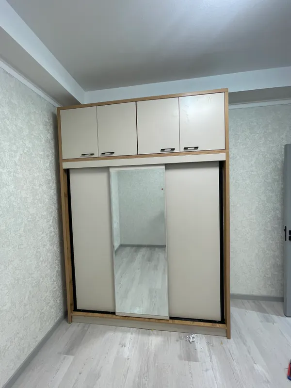 Mebel zborka usta
