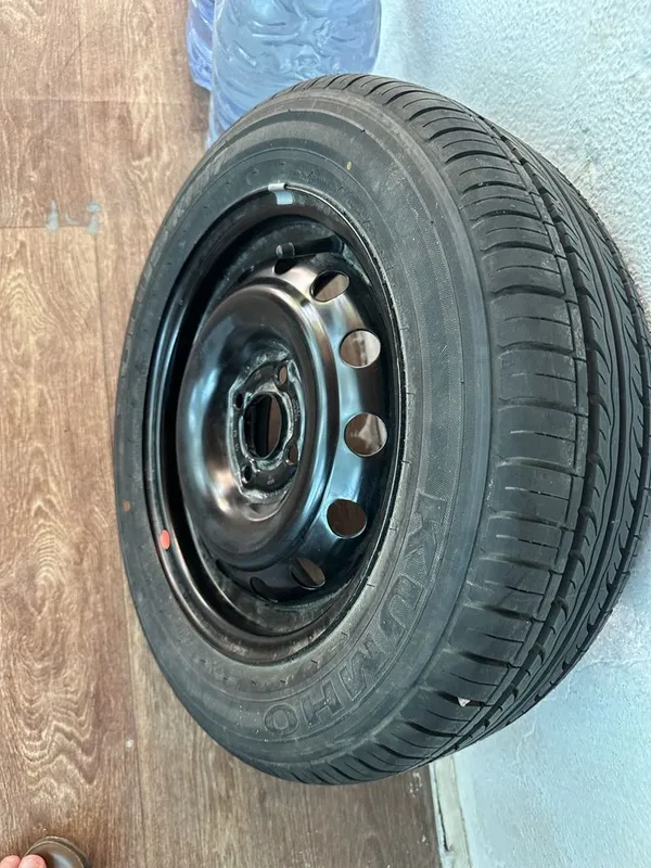 Диска балон r14 185/60 Kumho Solus новый 3