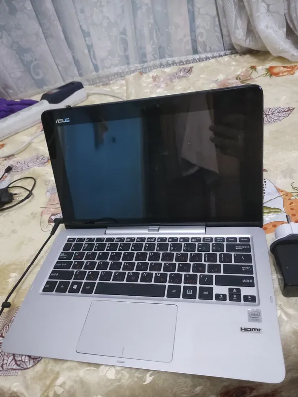 Asus model T200T — фото 2
