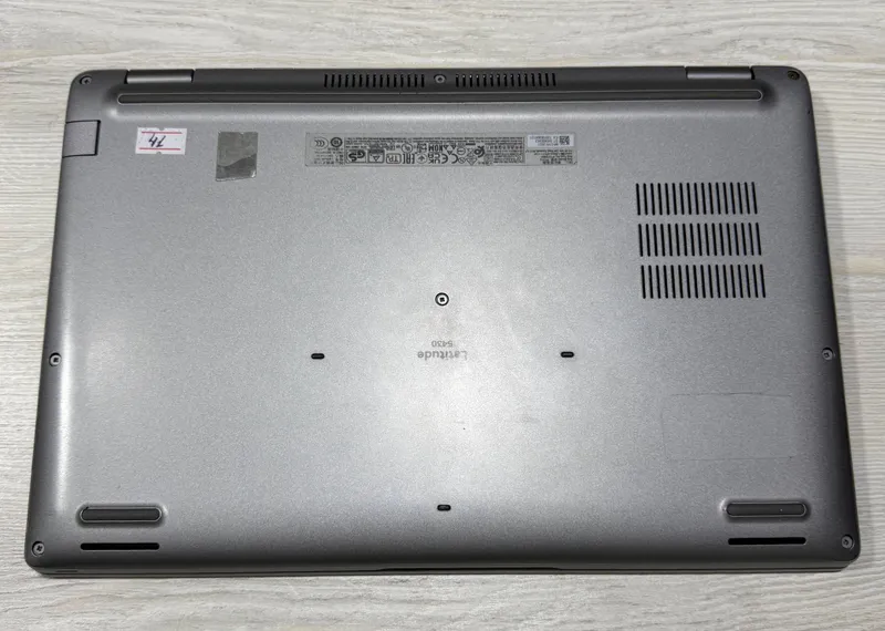 Dell Latitude 5430 Core i7-1265u vPro 16GB/256GB 5