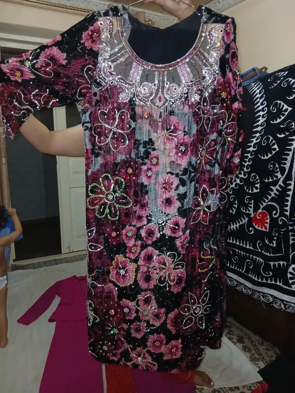 ayollar kiyimi