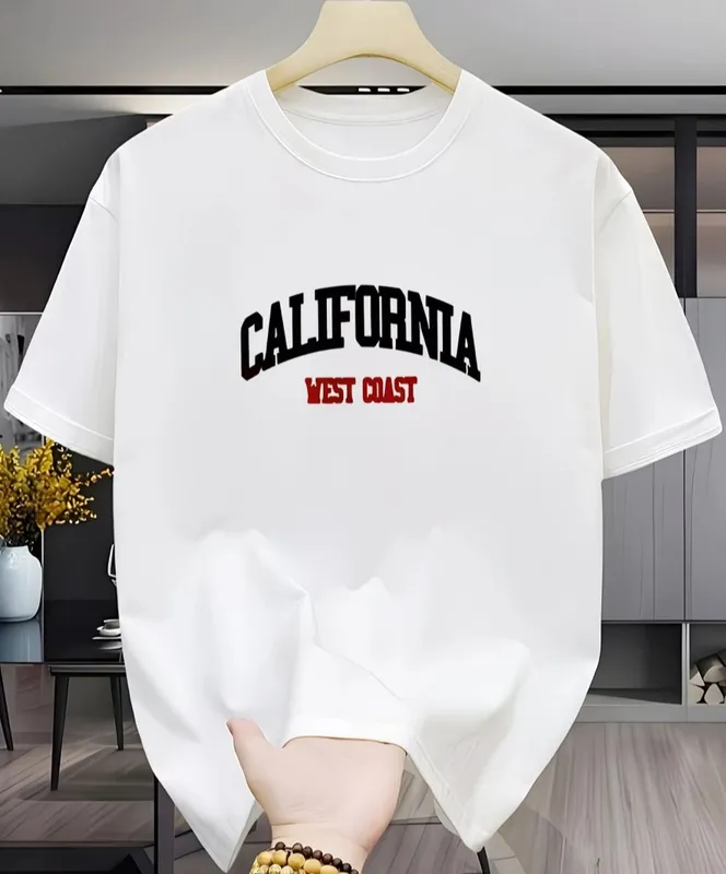 Футболка с надписью California продаётся Футболка с надписью California продаётся