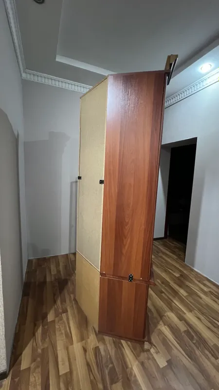 Продам шкаф 4