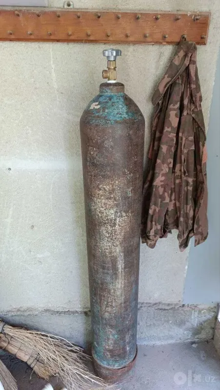 рукава для газосварки с горелкой и кислородный баллон 2 рукава для газосварки с горелкой и кислородный баллон 2