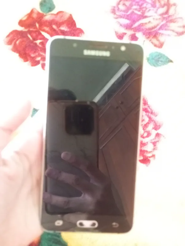 Galaxy Samsung J5