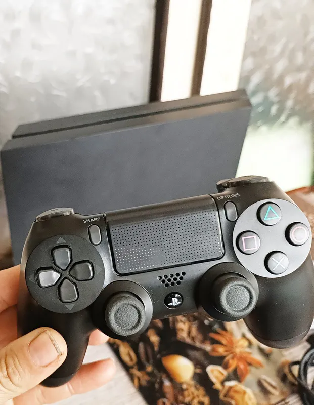 Playstation 4 fat 1TB HEN VZLOM — фото 1