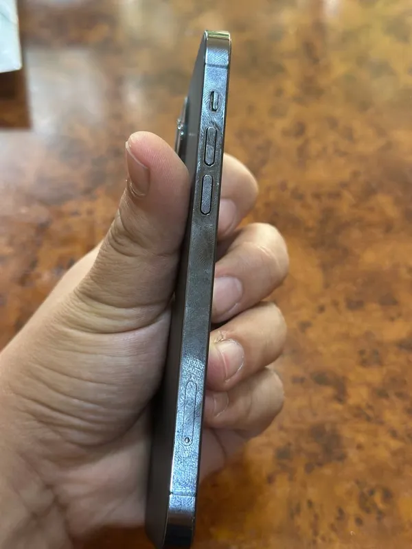 Iphon 12pro   265/74%. Truton fes ishledi