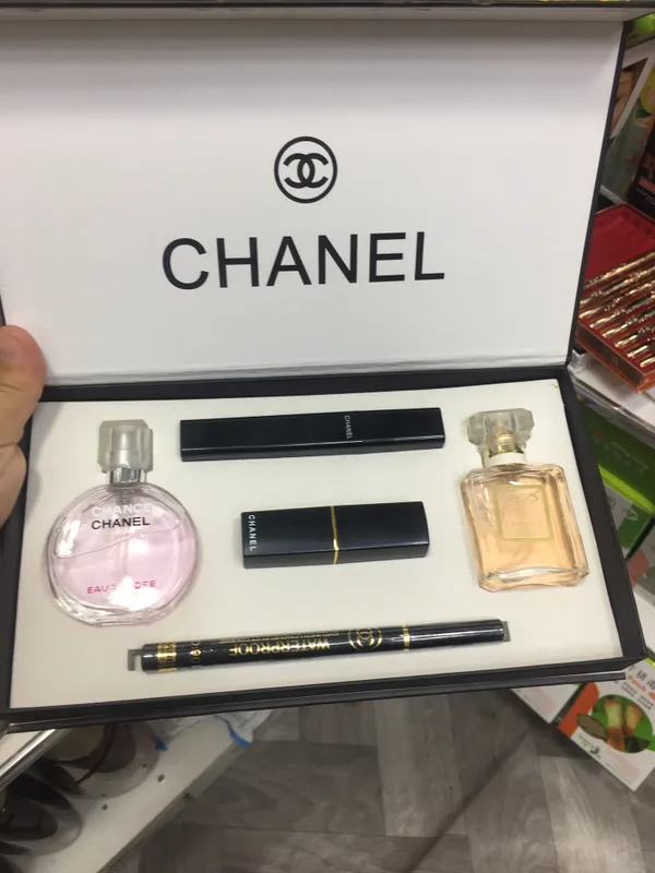 Chanel 5-talik nabor Chanel 5-talik nabor