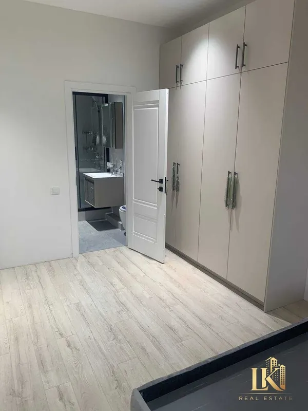 3-комнатная квартира 80 м² в ЖК «Кох Ота», 7/10, евроремонт, с мебелью — фото 1 3-комнатная квартира 80 м² в ЖК «Кох Ота», 7/10, евроремонт, с мебелью — фото 1