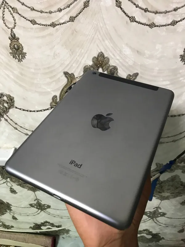 iPad 2 iPad 2