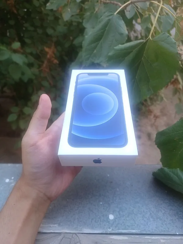 Iphone 12 64gb продаётся 5 Iphone 12 64gb продаётся 5