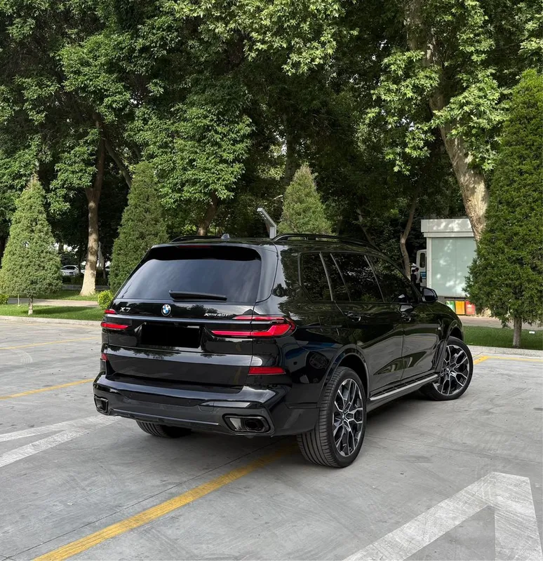 BMW X7 Xdrive 40I — фото 6