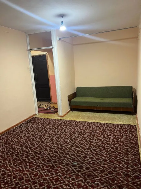 Сдается в аренду 1 ком. кв на Троицк г.Чирчик — фото 1