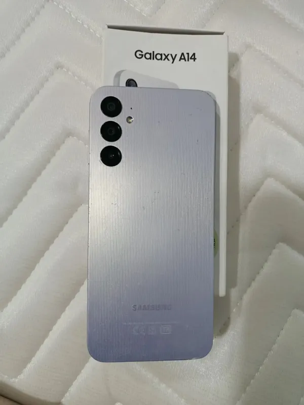 Samsung A14 Pamyat 6/128 kami yok