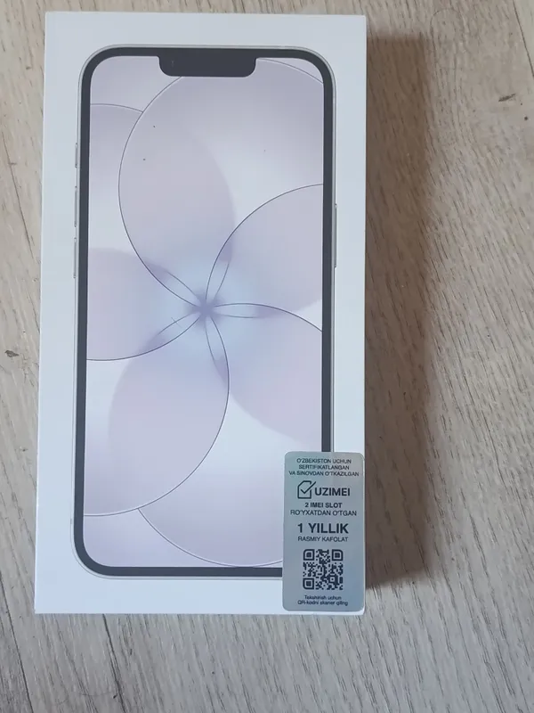 Продам Iphone 17e белого цвета 8/255 новый 1