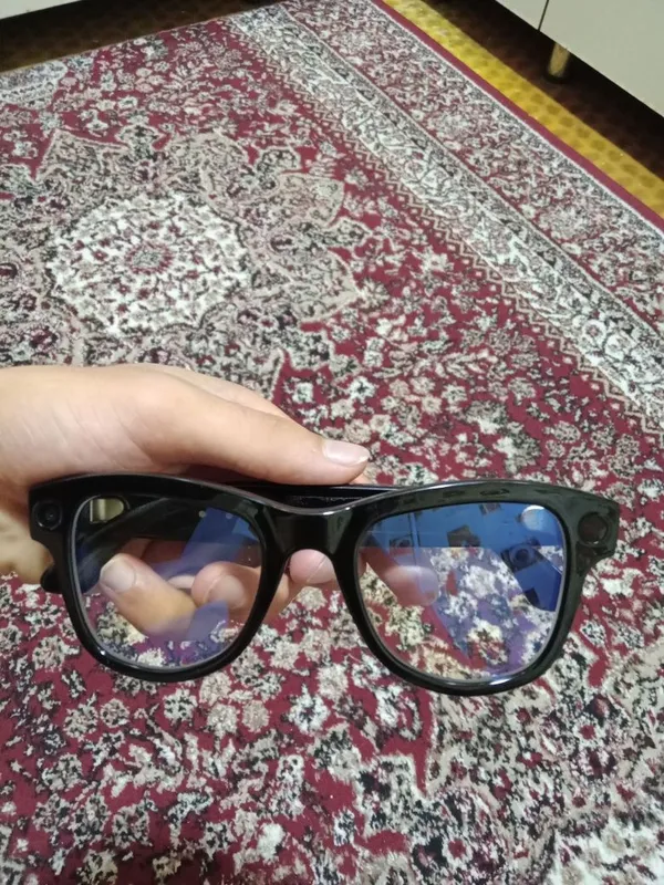 Очки Ray Ban Fake и пауэрбанк 4