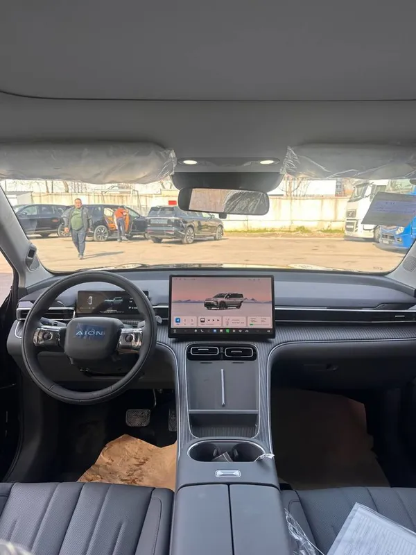 Gac Aion i60 EV 650 km Full pozitsiya — фото 5