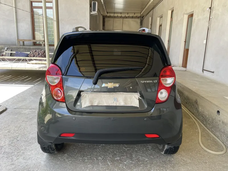 Chevrolet Spark full 2022 — фото 4