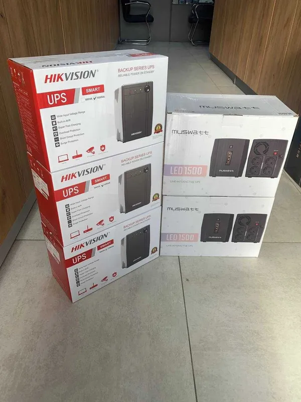 Источник бесперебойного питания Hikvision DS-UPS1000