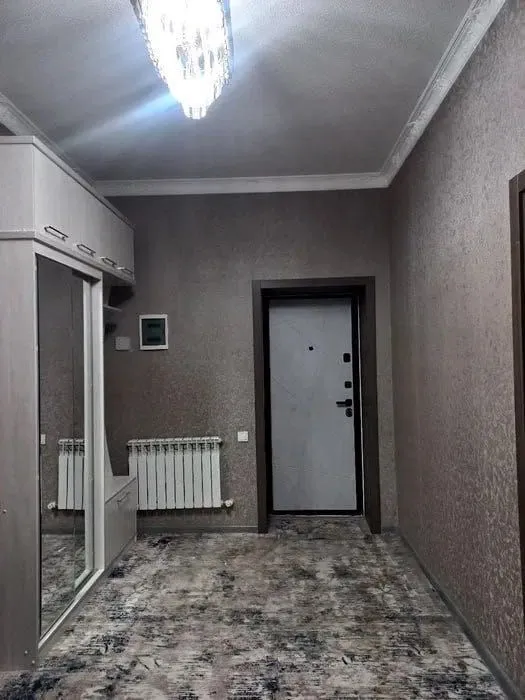 Сдаётся кв Фархадский 2-ком/4/8 ро-н Чиланзар-10 кв 4