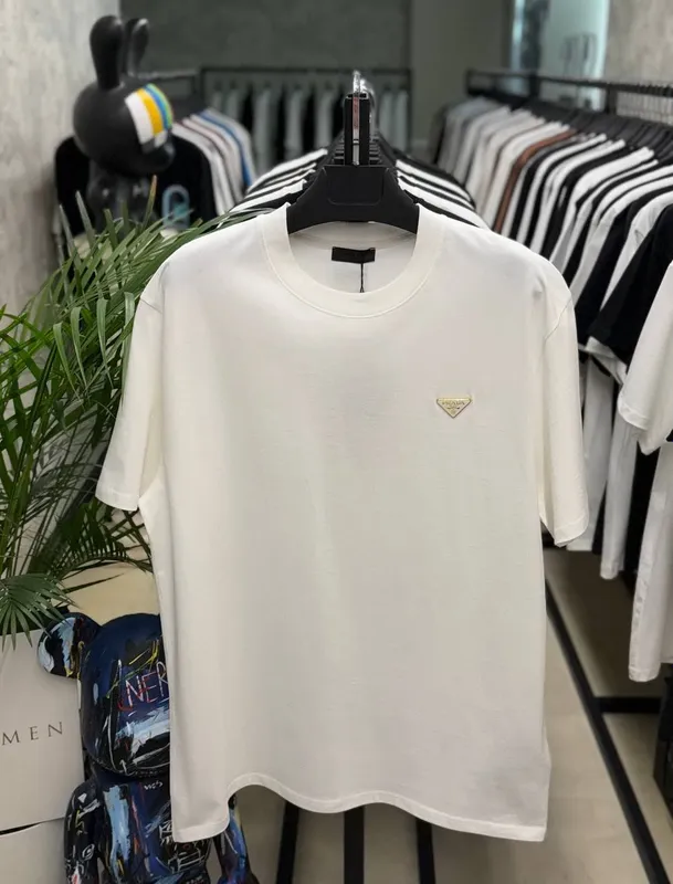 Мужская футболка Prada 1