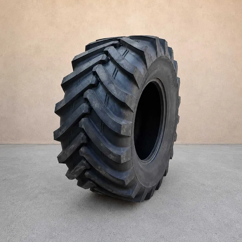 Traktor, Kombayn va boshqalarga shinalar 15.5-38 va boshqa razmerlar.. 1