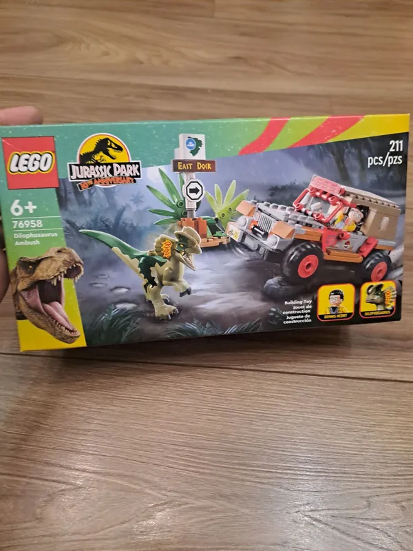 Набор lego jurassic park динозавр