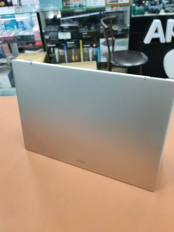 Acer Swift Go 14 2