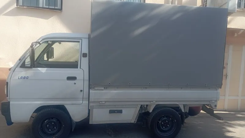 Автомобиль лабо .