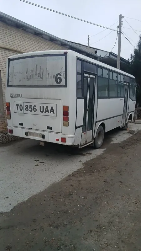 Автобус каменка сотилади холати зур 1 Автобус каменка сотилади холати зур 1