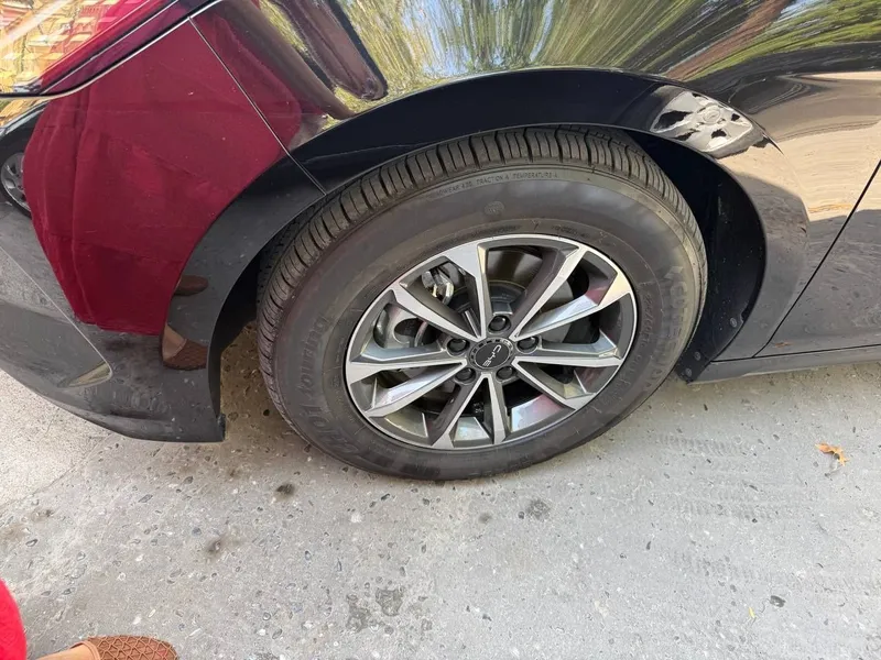 Срочно продается BYD Chazor 7 Срочно продается BYD Chazor 7