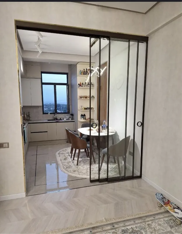 Стеклянные раздвижные межкомнатные перегородки двери Loft — фото 2