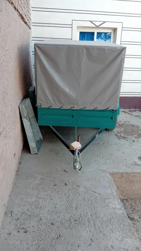 Tachka sotiladi 1oy ishlatilgan holati yangi 1