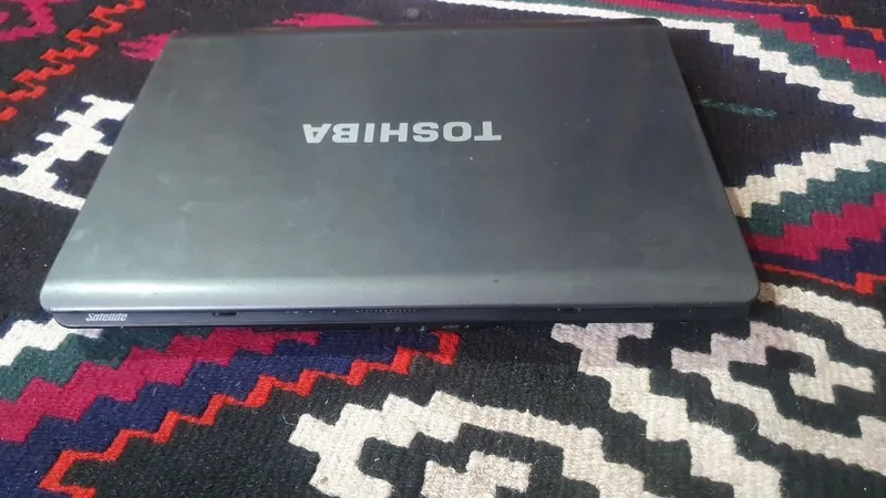 Toshiba noudbuk sotiladi — фото 1