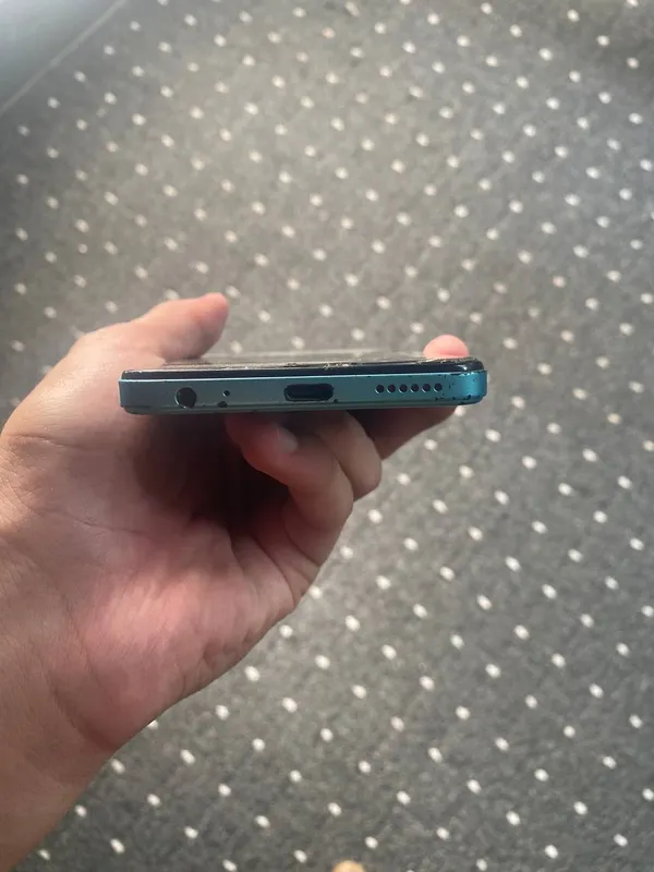 Tecno Spark Go 2023 3+3 64 GB, 4 Tecno Spark Go 2023 3+3 64 GB, 4
