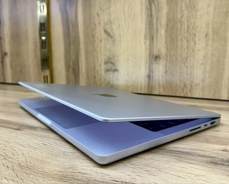 Macbook M2 Pro 14inch 16/512GB 97% Емкость — фото 4