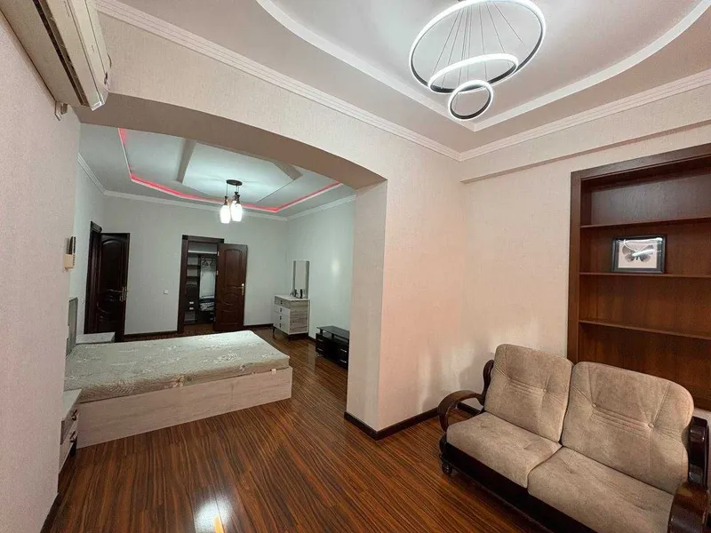 FOR RENT. OWN 3-room apartment on A. Navoi Street, white houses 6 FOR RENT. OWN 3-room apartment on A. Navoi Street, white houses 6