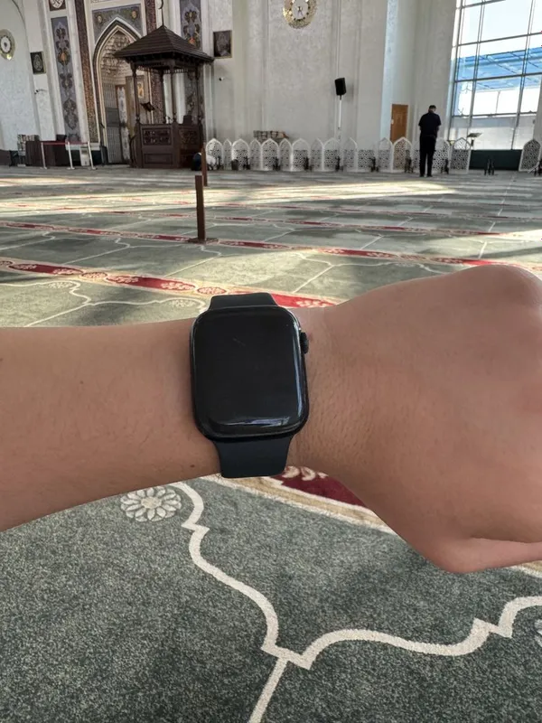 apple iWatch 9 black 45 mm 96% 2